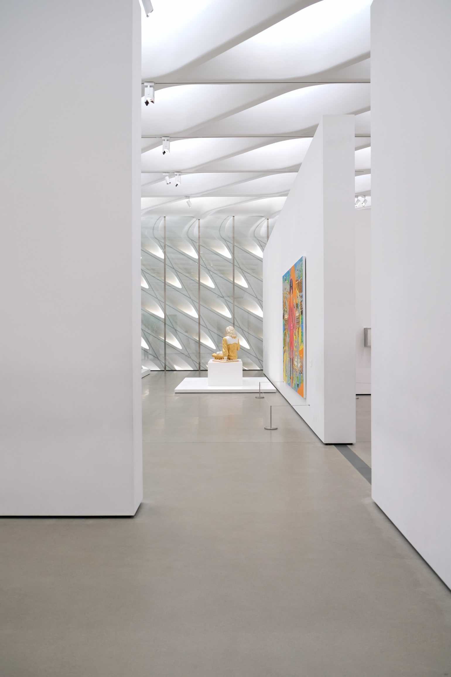 Barrières autoportantes absolues, terminaisons murales et cordon de barrière, protégeant les œuvres d'art au Broad Museum, LA.